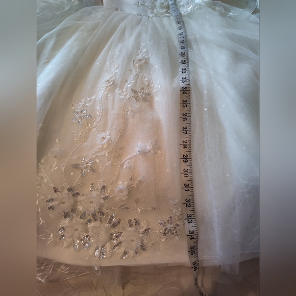 Princess Daliana beautiful elegant girl's white dress - Picture 12 of 15